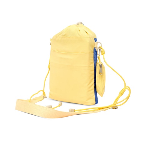 910010300 WS BREE SLING BAG