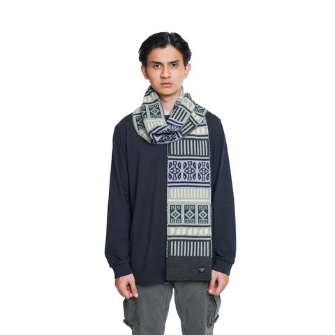 HILLWANDER SCARF KNIT
