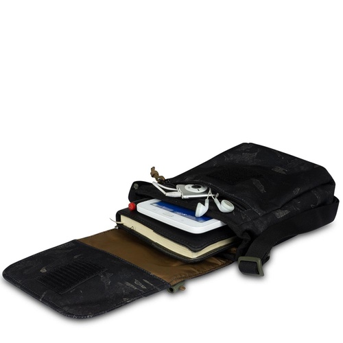 CAMOUFLAGE CAMOUFLAGE