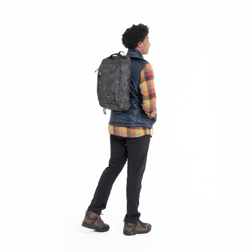 CAMOUFLAGE CAMOUFLAGE