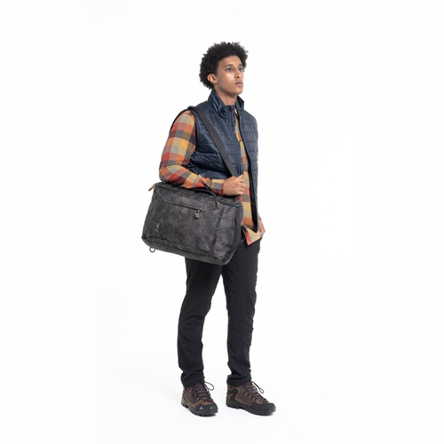 CAMOUFLAGE CAMOUFLAGE