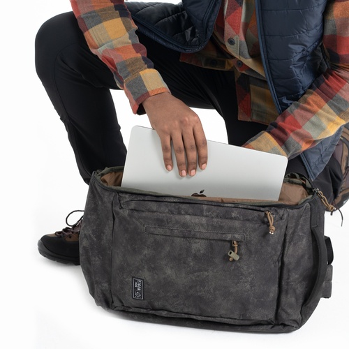 CAMOUFLAGE CAMOUFLAGE