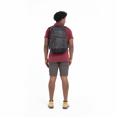 CAMOUFLAGE CAMOUFLAGE