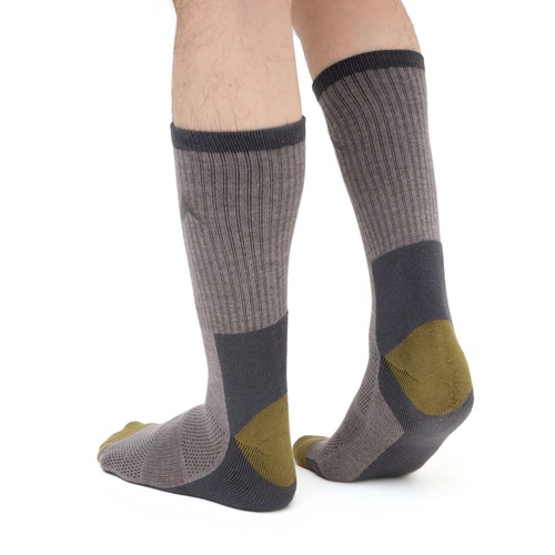 910008382 HIKING 2.0 MID