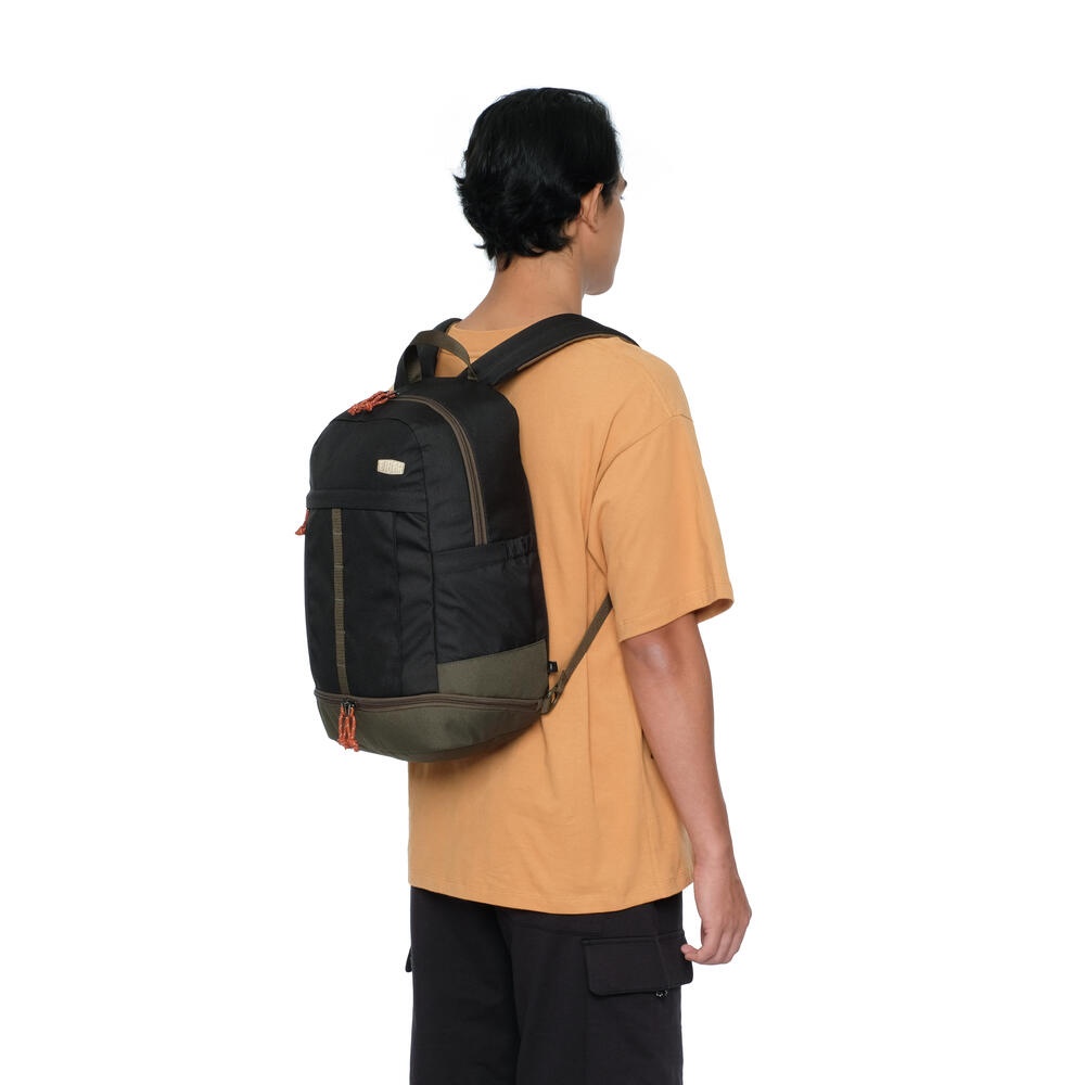 TRIPPER SHOES PACK 20L 1A