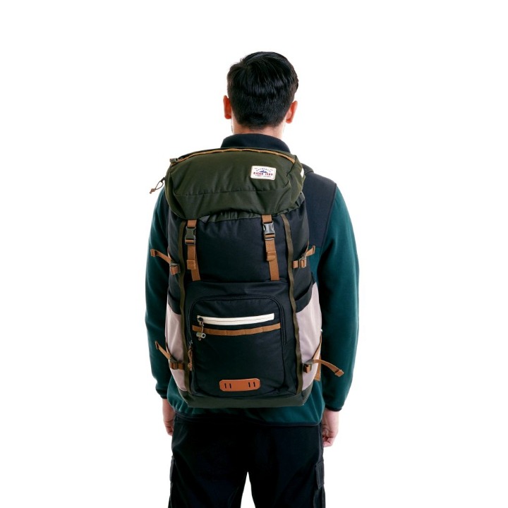 WEEKENDER RUCK 32L