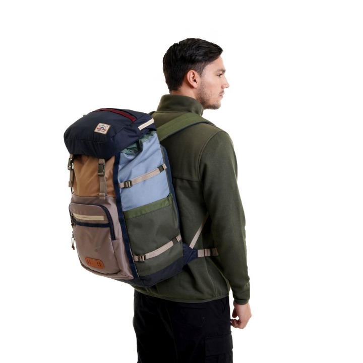 WEEKENDER RUCK 32L