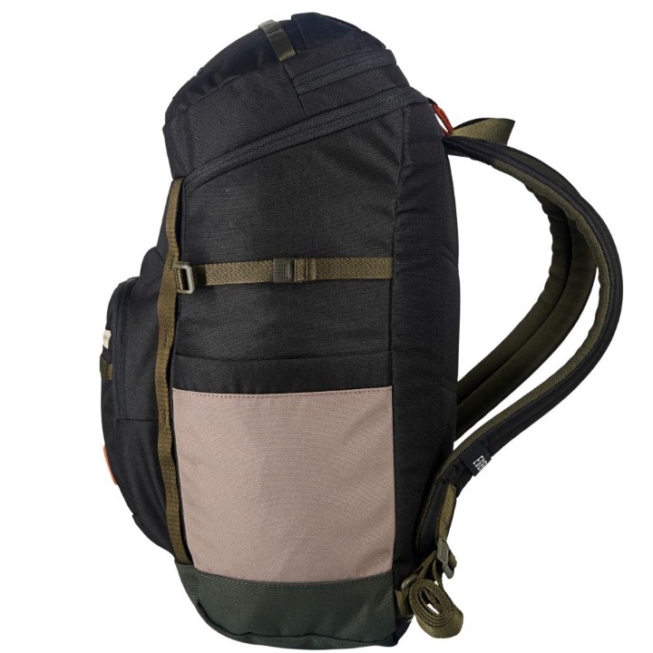 910008058 WEEKENDER PACK 22L