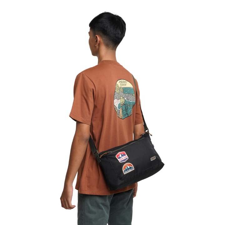 PATHWAY 2.0 SHOULDER BAG